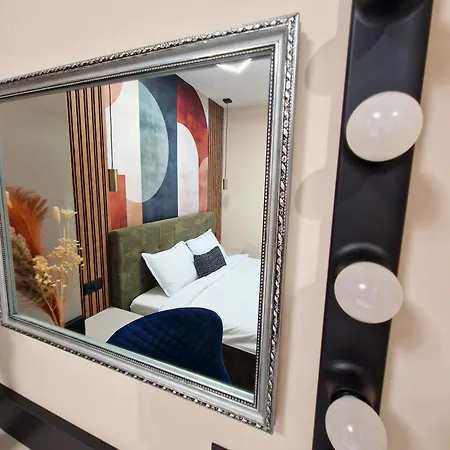 Apartment By The Pool #7