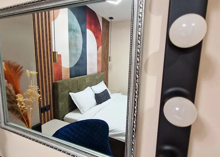 Apartment By The Pool #7